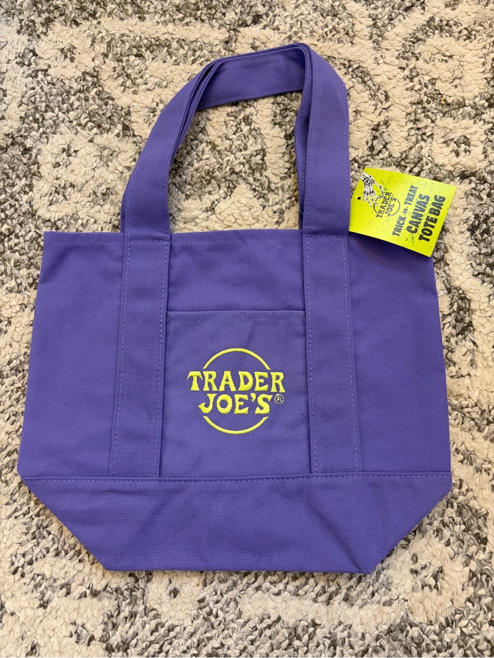 Trader Joeโs tote